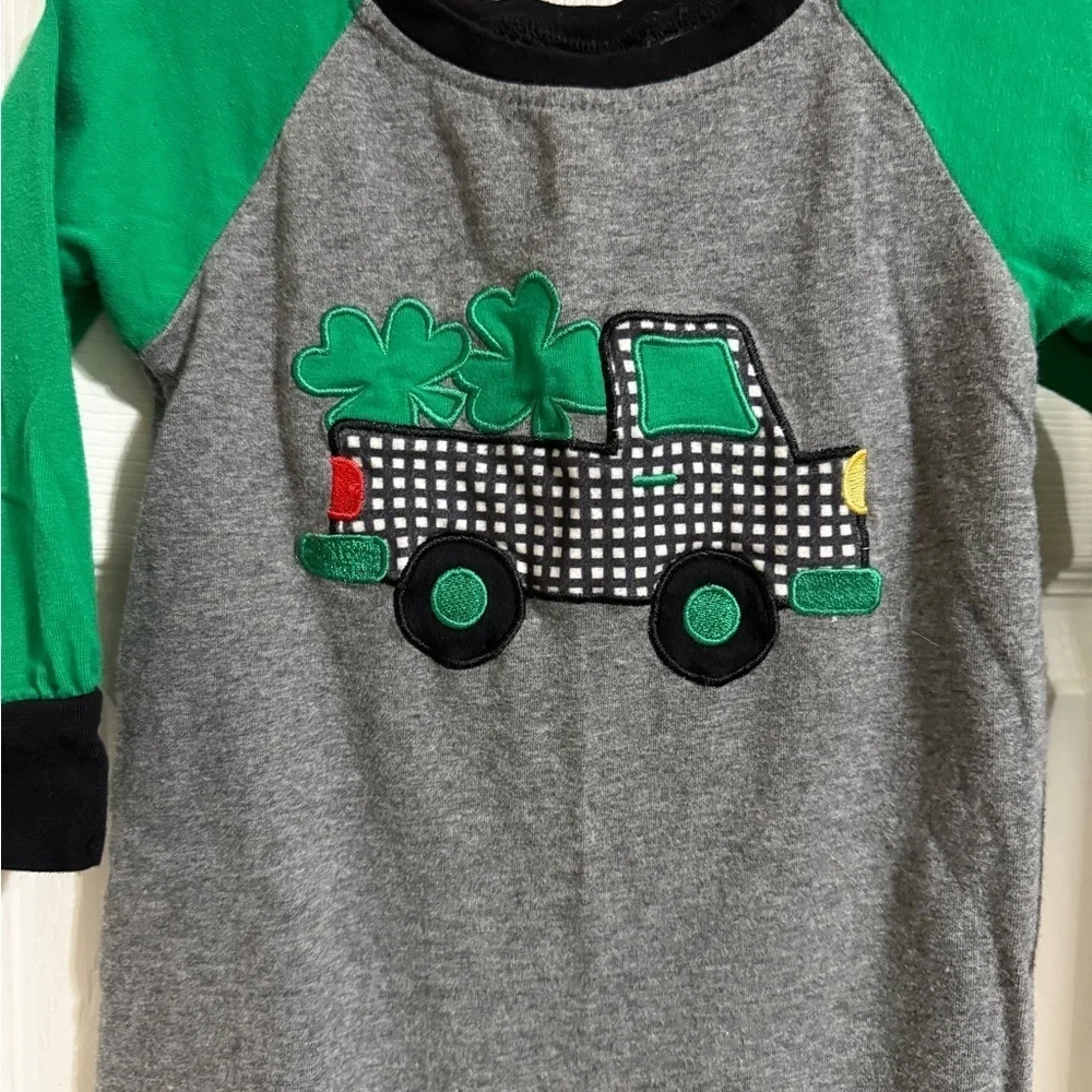 N/A boutique truck
